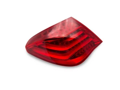 2009-2012 BMW 750i Left Driver Side Taillight Quarter Mounted - Image 1 of 4