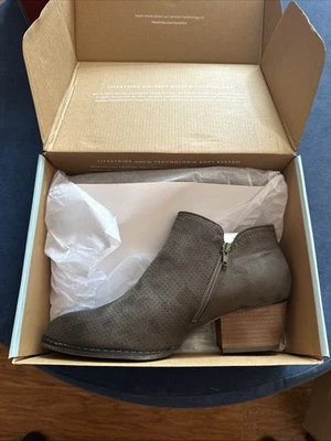 LifeStride soft system women wedge boot 11w black olive NIB - Image 1 of 4