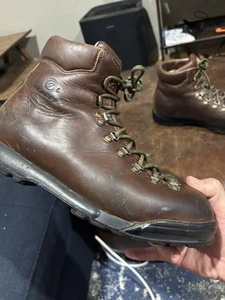 VINTAGE Scarpa Stivali Alpinismo Pelle 42,5 Uomo 9-9,5 Marrone 65820 BX Escursione - Foto 1 di 23