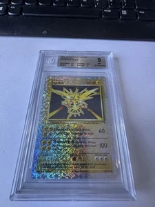 2002 LEGENDARY COLLECTION REVERSE FOIL ZAPDOS #19 HOLO R BGS 9 MINT - Picture 1 of 9