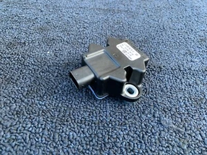 MERCEDES X166 W166 ML350 GL450 GL350 SENSOR DE VELOCIDAD GUIÑADA SENSOR CONJUNTO OEM - Imagen 1 de 3