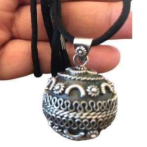 "Ciondolo a sfera armonia etnica argento sterling vintage eterna curva 35"" - Foto 1 di 2