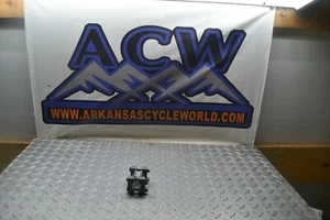 397 97 HANDLE BARS STEERING CLAMP POLARIS SPORTSMAN 500 ATV MAGNUM 4X4 FREE SH - Picture 1 of 10