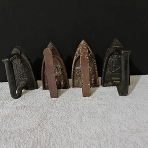 4er Set Gusseisen Bügeleisen - 20.Jh. - Bild 1 von 13