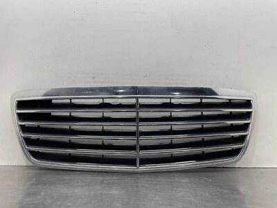 2001 Mercedes E430 OEM Upper Front Exterior Grille Chrome 2108800683 2000 2002 — 第 1/4 张图片