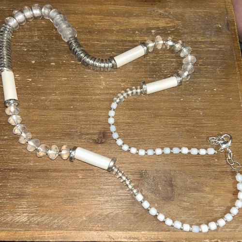 OFF WHITE Bellissima Collana Lunga Perline Bianche