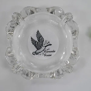 Ancien cendrier / plateau à bibelots en verre Canada oie cigarette chasse cadeau rustique - Photo 1/3