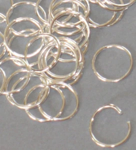 100 piezas de saltos plateados de 8 mm  - Imagen 1 de 1