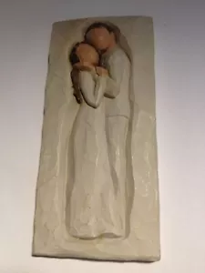 2002 Willow Tree “ Embrace ” Wall Plaque "FREE SHIPPING" - Picture 1 of 2