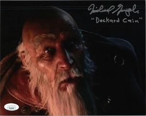 "Auténtica foto firmada a mano "DIABLO - Deckard Cain"" de Michael Gough" 8x10 (JSA Certificado de autenticidad) - Imagen 1 de 2