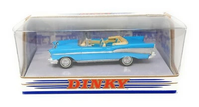 Matchbox Dinky Collection 1957 Chevrolet Chevy Cabrio blu 1/43 DY 27 scatola - Immagine 1 di 2