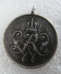 Original Medal: Germany: 1835 War Merit Medal, 1st type - Picture 1 of 4
