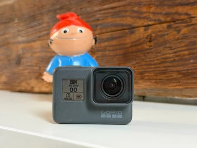 GoPro Hero 6 Black 4K Actioncam + Extras (01) - Bild 1 von 3