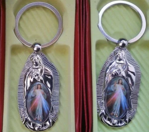10 BAPTISM FAVORS  KEY CHAINS GIFTS BOY GIRL BAUTIZO LLAVEROS RECUERDOS VIRGIN - Picture 1 of 11