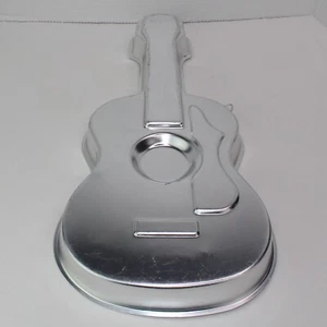 Chitarra Wilton Shapely Cake Pan Cake Pan Alluminio n. 643 - Foto 1 di 9