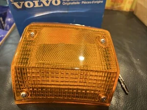 1212825 Volvo Direction indicator - Picture 1 of 2