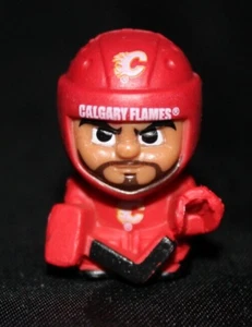 Figurina TEENYMATES NHL serie 8 - CALGARY FLAMES - Foto 1 di 3