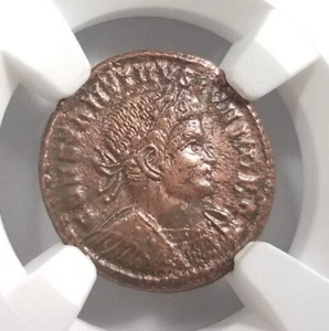 Constantine II Roman Empire BI Nummus AE3/4 NGC XF Ancient Epfig Hoard Pedigree - Picture 1 of 12