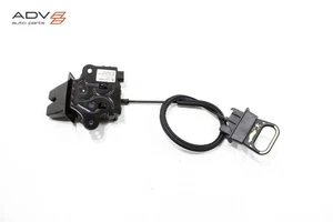 2020 - 2025 CADILLAC CT4 TRUNK LID LATCH LOCK ACTUATOR & HANDLE OEM - Picture 1 of 9