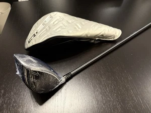 Brand New TaylorMade Qi35 Driver 10.5° - Regular Flex Shaft - Right Handed - Picture 1 of 10