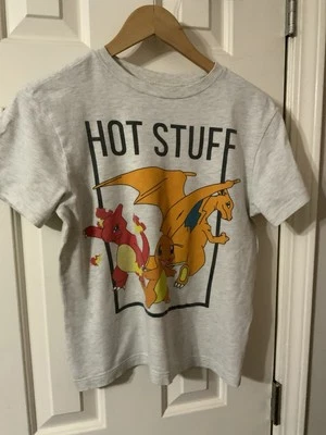 Camisa Gymboree Pokemon Niños L Gris Claro  Foto 1 de 4