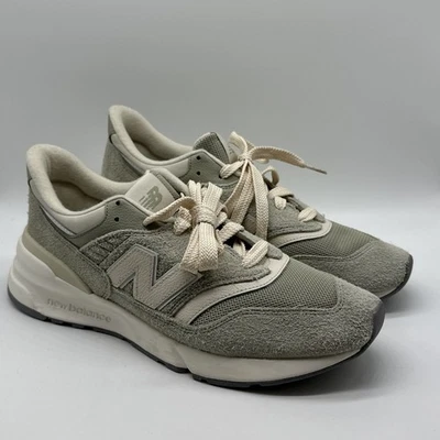 NB New Balance Men’s Size 11 997R Casual Sneakers Shoes Green Beige U997REF - Image 1 of 4
