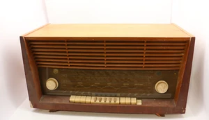 Distributore di pezzi di ricambio: radio a valvole 1957 Grundig 4085 cassa in legno / DIV11328 - Foto 1 di 16