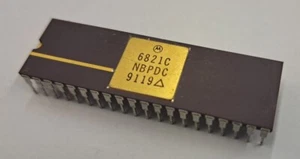 Motorola 6821C MC6821 PIA IC adattatore interfaccia periferica controller I/O - Foto 1 di 1