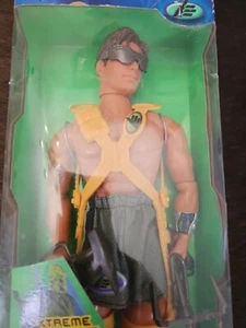 Max Steel - Bergsteigen Action Puppe Neu Neu Neuwertig auf Karte - Bild 1 von 6