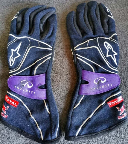 Sebastian Vettel double signed RedBull Racing driver gloves ALPINESTARS TECH-ZX Cover