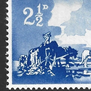 1948 Guernsey Sg CI 2c 2½d ultramarine Broken Wheel Flaw (R. 20/5) MNH - Picture 1 of 3