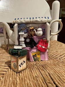 Paul Cardew Antiques Market Teapot Limited Edition and Sugar Bowl - Picture 1 of 5