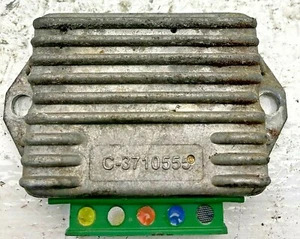 ECU Regulador de Tensión Piaggio Vespa LML 150 , Código:C-3710555 - Imagen 1 de 2