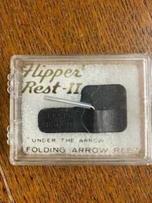 THREE  (3) Flipper II RH stick on Arrow rest  NEW from a closed store FREE SHIP - Image 1 of 4