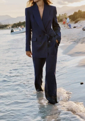 ZARA WOMEN BLUE DOUBLE-BREASTED LINEN BLAZER SIZE XS - Image 1 of 4