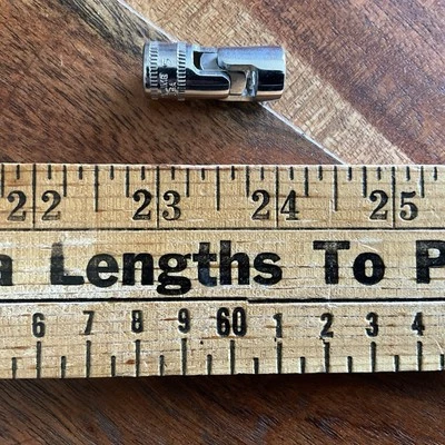 Snap-on Tools USA NEW 1/4 Drive 8mm Metric 12 POINT Shallow Swivel Socket TMUM8 - Image 1 of 4