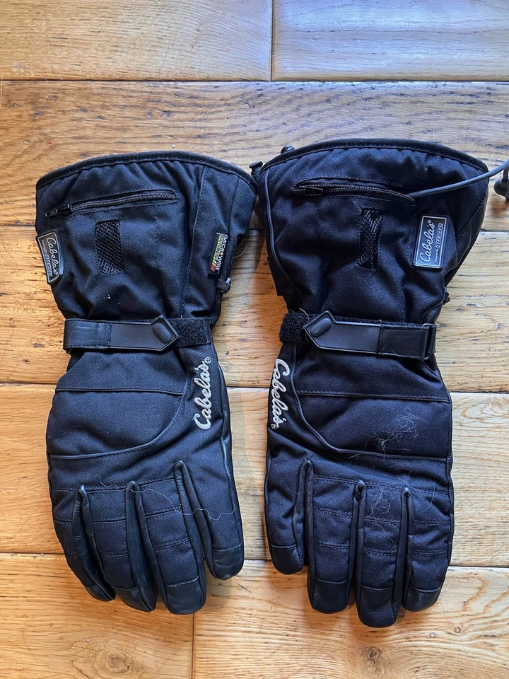 Cabela's Men's Large Heated Performance Hunting Gloves - Image 1 of 1