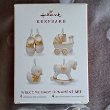 Hallmark Keepsake - 2018 Welcome Baby - 4 Mini Ornaments - Trimmed in Gold