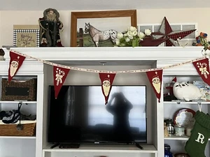 Vintage Inspired Christmas Pennant Party Garland Banner Santa Claus Red Felt 12' - Picture 1 of 9