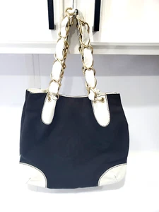 Bolso de hombro grande Chanel blanco y negro cuero lona Olsen con certificado de autenticidad de Lagerfield - Imagen 1 de 14