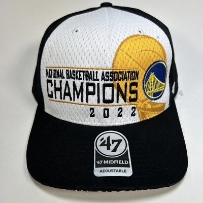 '47 Marca Golden State Warriors 2022 NBA Finals Champions Midfield Snapback Gorra Foto 1 de 4
