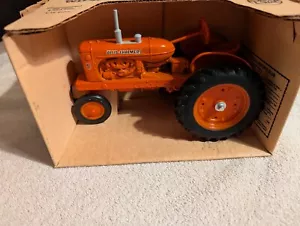 NEW ERTL Allis-Chalmers WD-45 Orange Antique Tractor 1:16 1206 - Picture 1 of 6