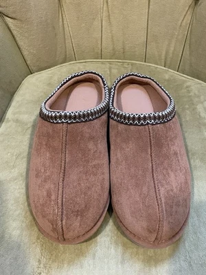 Off-Brand Ugg Tasman Platform Slippers, Unisex W 11.5-12. M 10-10.5 - Image 1 of 4