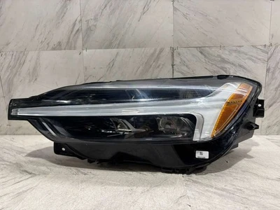 2018 2022 VOLVO XC60 HEADLIGHT ASSEMBLY OEM LH DRIVER SIDE LED ADAPTIVE 32404703 - Image 1 of 4