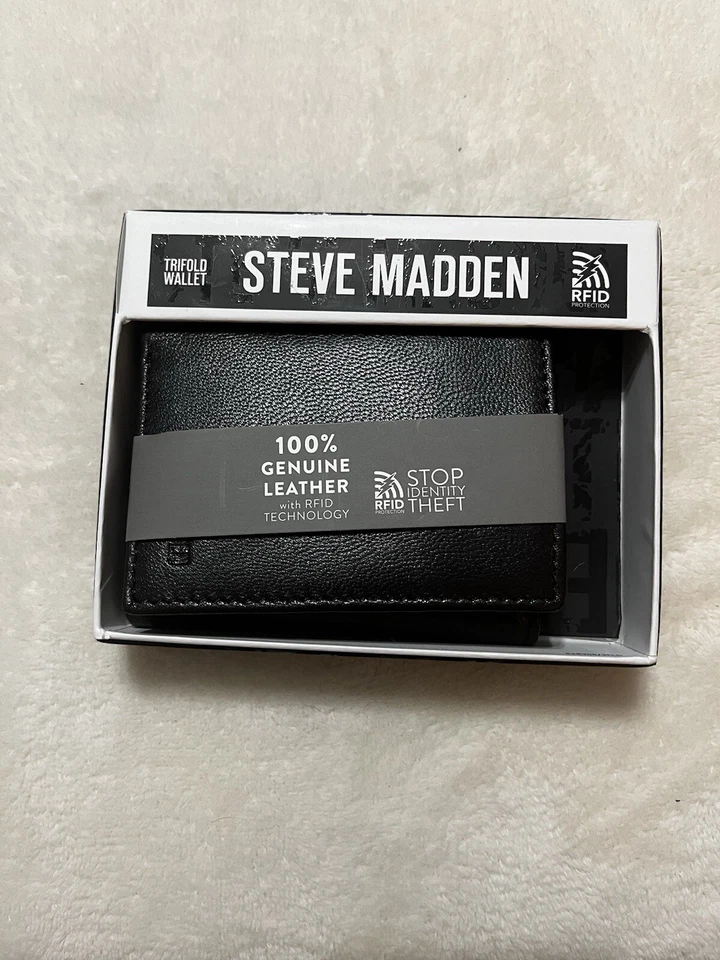 Steve Madden 100% Genuine Leather Men’s Wallet - Image 1 of 1