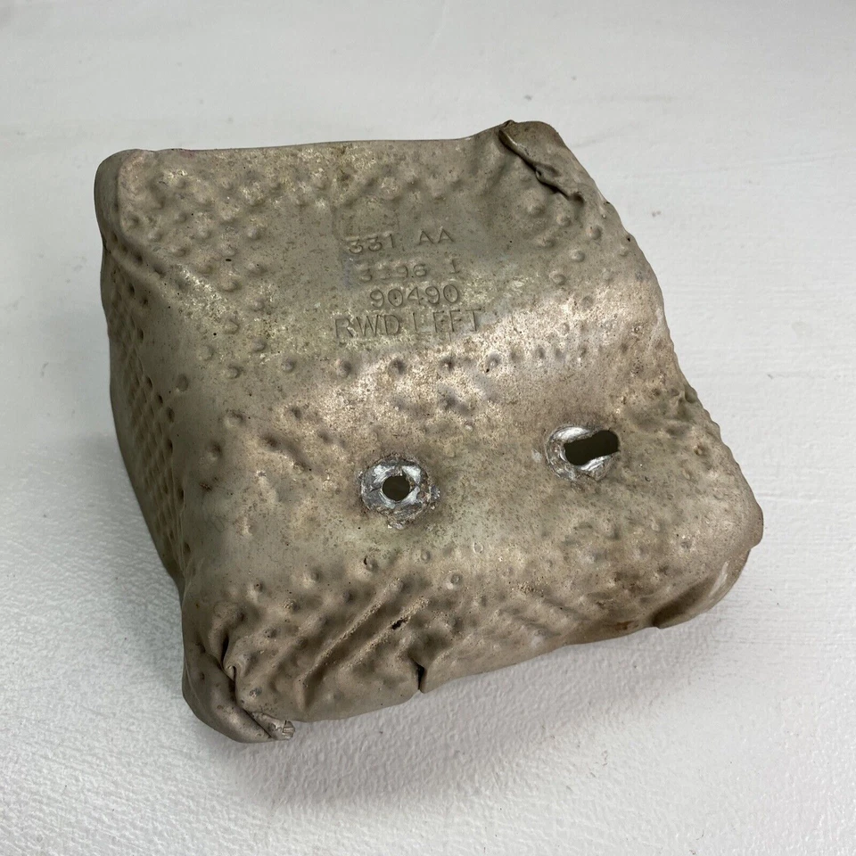 Chrysler 300 Dodge Charger 2005-2010 3,5 L montaje del motor izquierdo protector térmico fabricante de equipos originales Foto 1 de 4