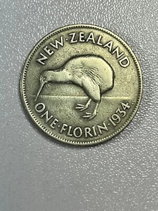 1934 New Zealand Silver 1 Florin Coin-KM# 4 - Picture 1 of 2