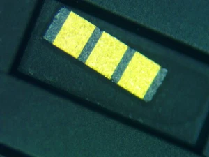 28pcs DLI E20UX401Z2MX3 Bar Cap 3x400pF +80/-20% 25V Au .020"x.065"x.006" - Picture 1 of 2