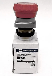 LETTO ABBRONZANTE - PULSANTE "RED STOP" - TELEMECANIQUE #D2C1R - NUOVO IN SCATOLA - Foto 1 di 4