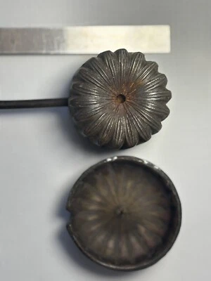 outils anciens Fleuriste .fer a Gaufrer Bronze Et Laiton. Très Rare 19eme Siècle - Photo 1/3